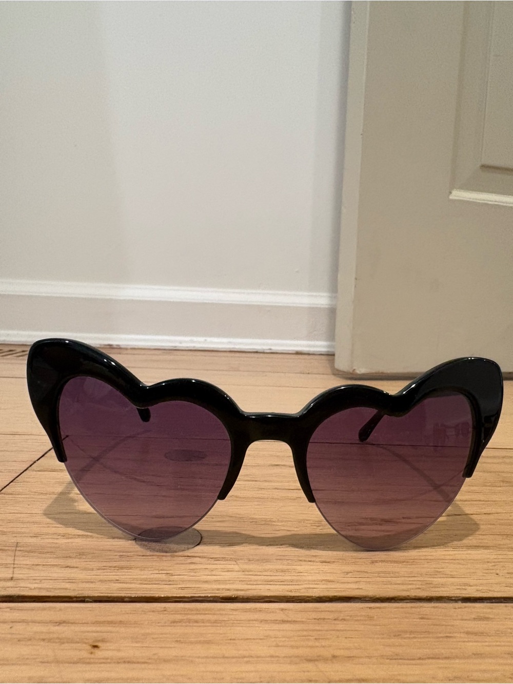 Draper James Black Frame Purple Lens Heart Sunglasses